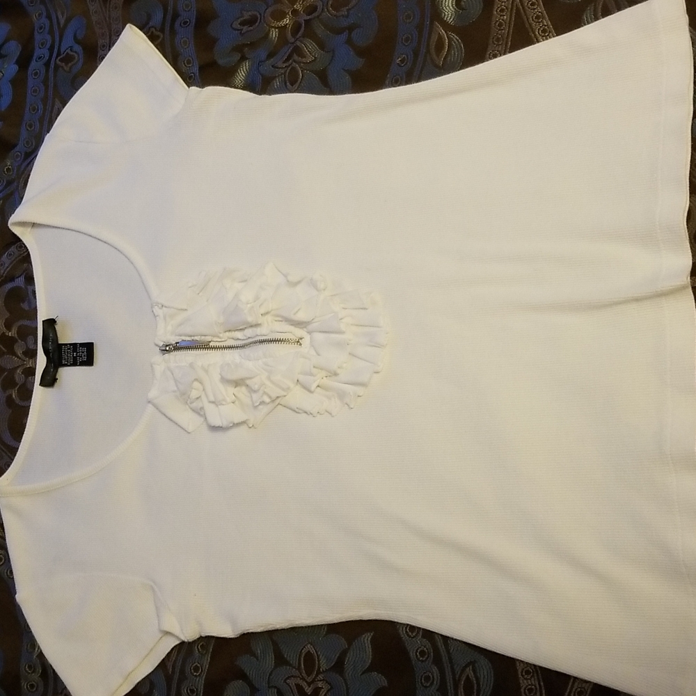 Cable & Gauge short sleeve top
